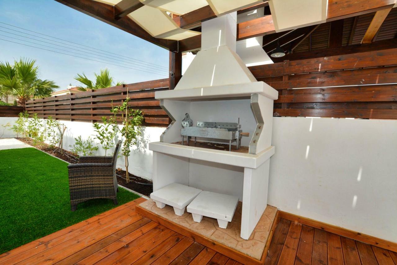 Nissi Palms Villa Ayia Napa Esterno foto