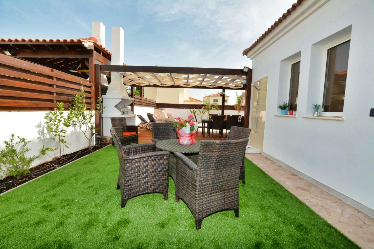 Nissi Palms Villa Ayia Napa Esterno foto