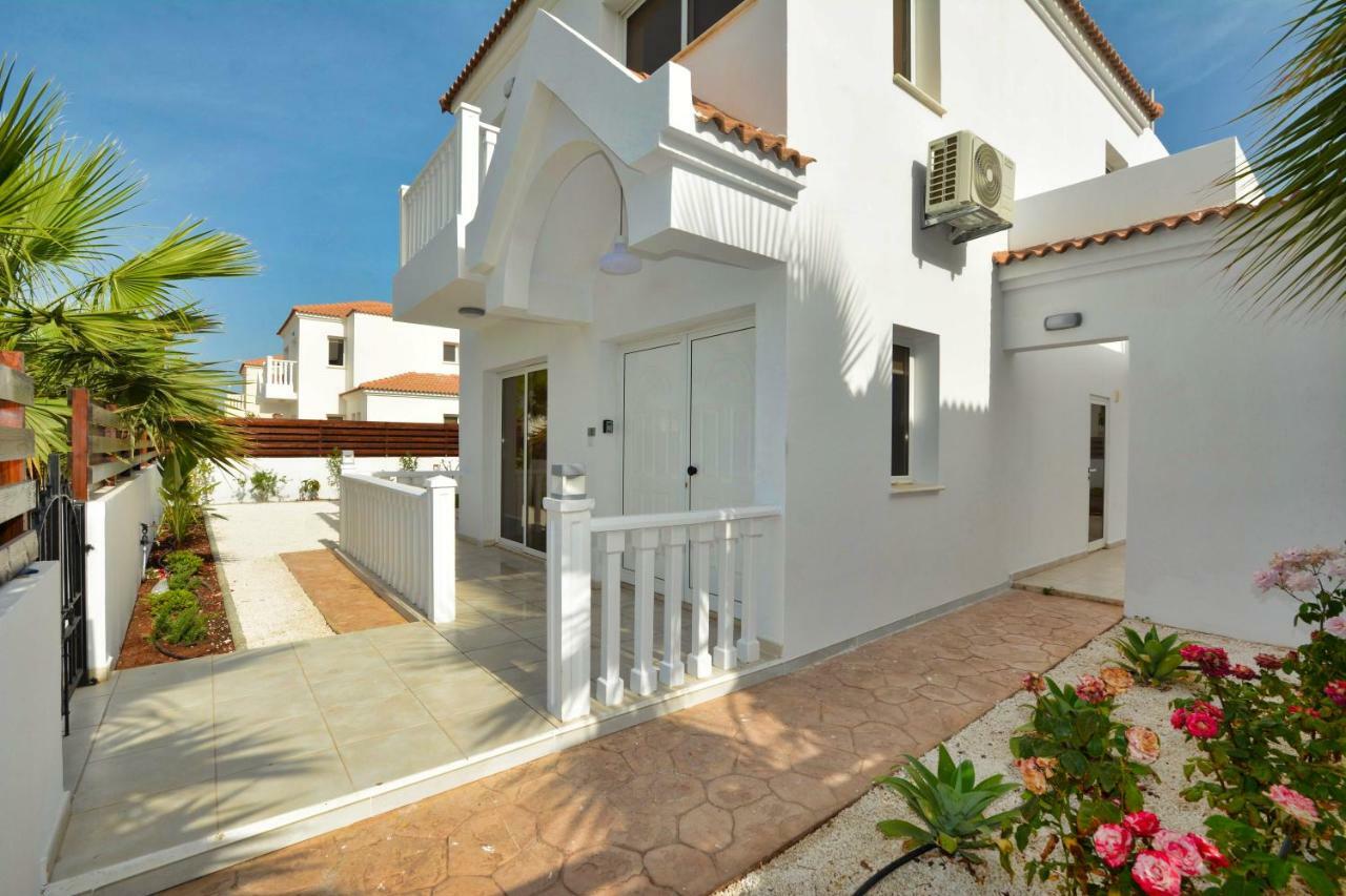 Nissi Palms Villa Ayia Napa Esterno foto